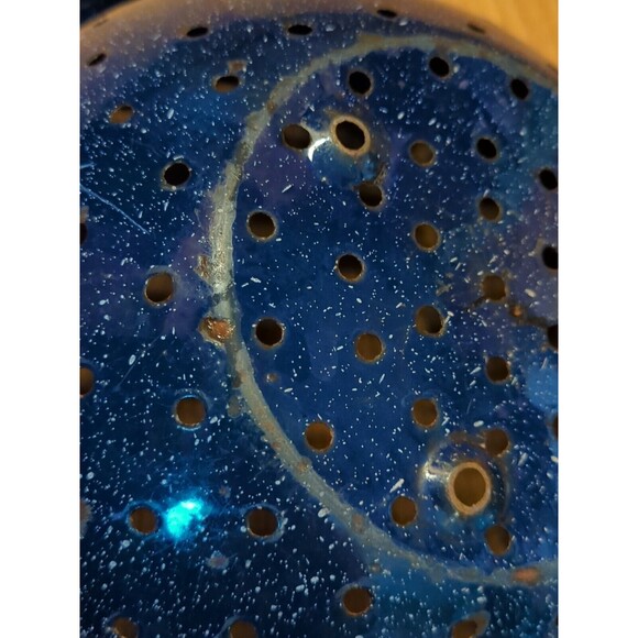 Enamelware Colander Strainer Blue Speckled Vintage 11.5" Round - Picture 8 of 11
